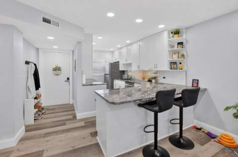 689 NE 6th Court #4030, Boynton Beach FL - photo 7 of 55