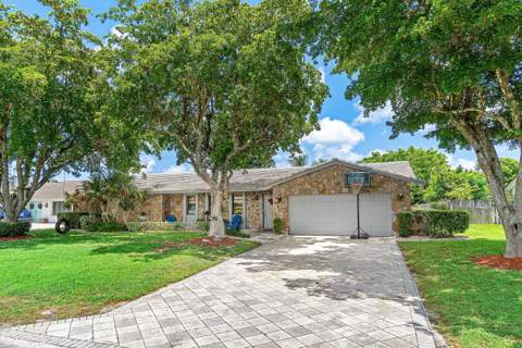348 Sandpiper Avenue, Royal Palm Beach FL - photo 8 of 41