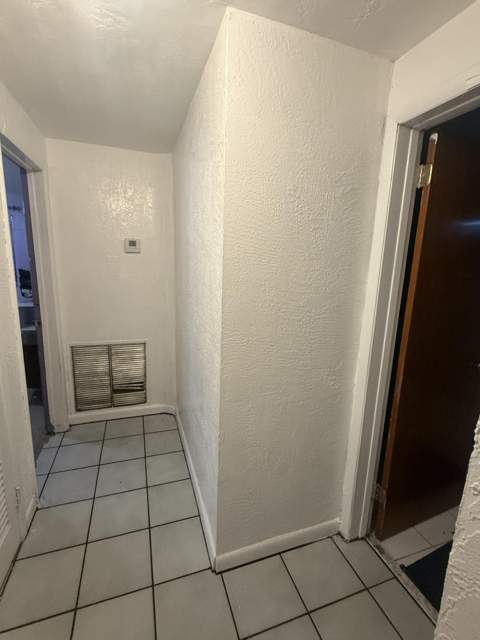 2071 NW 29th Terrace, Fort Lauderdale FL - photo 16 of 29
