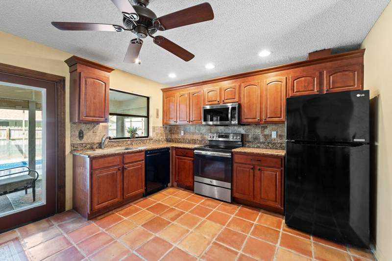 3 bedroom Single Family Residence at 3753 Coelebs Avenue, West Boynton 1, Boynton Beach — photo 4