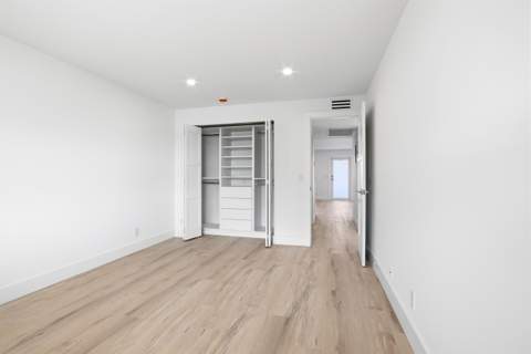 1023 Guildford #B, Boca Raton FL - photo 11 of 13