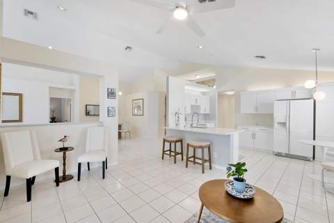 2016 Island Circle, Weston FL - photo 6 of 22