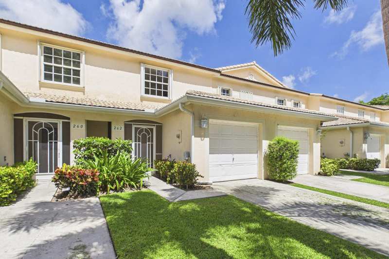 2 bedroom Townhouse at 262 Timberwalk Trail, Timberwalk Pud, Jupiter — photo 1