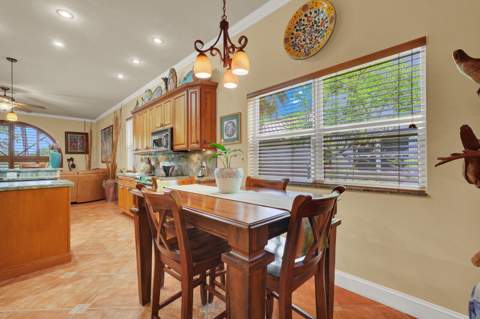 718 NW 177th Avenue, Pembroke Pines FL - photo 11 of 61