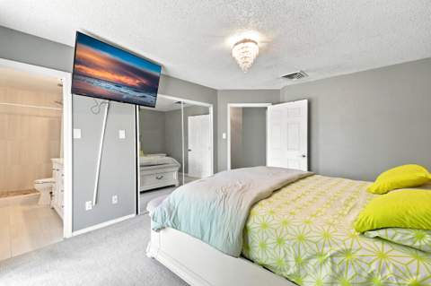 450 SE Thornhill Drive, Port St. Lucie FL - photo 20 of 40