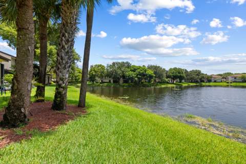4586 Carambola Circle #27217, Coconut Creek FL - photo 24 of 44