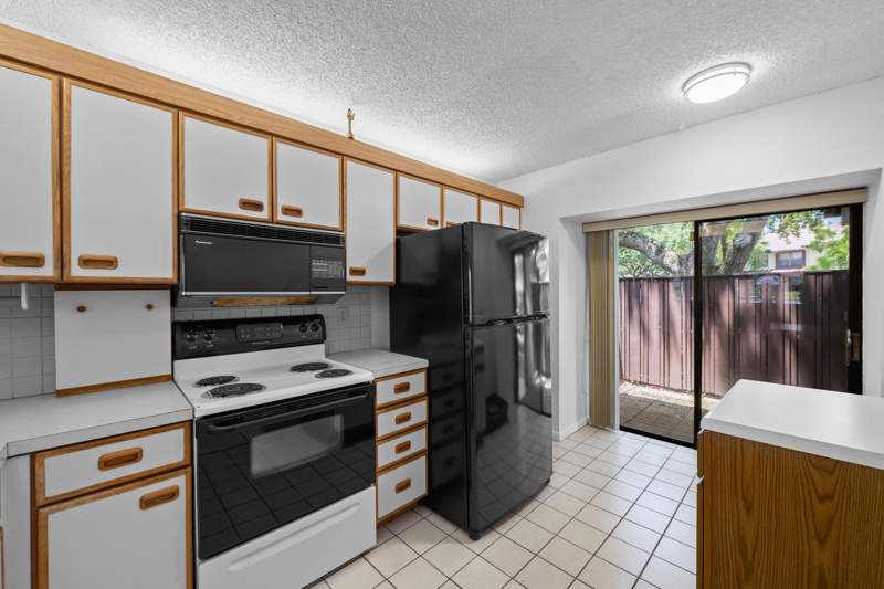 2 bedroom Townhouse at 4586 Carambola Circle #27217, Baywood Village Iii-A Condo, Coconut Creek — photo 5