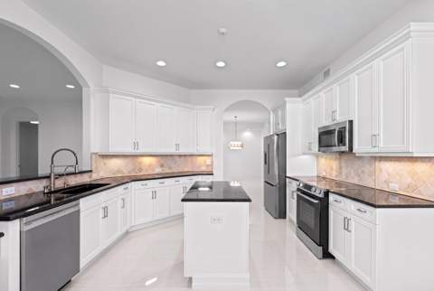 127 Palm Bay Terrace #A, Palm Beach Gardens FL - photo 14 of 43