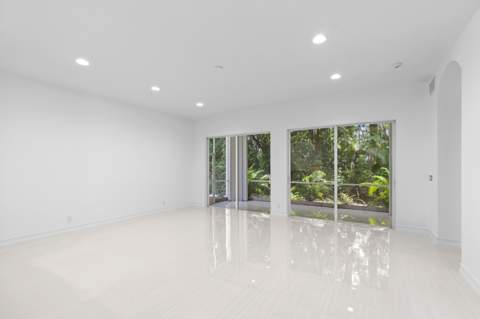 127 Palm Bay Terrace #A, Palm Beach Gardens FL - photo 17 of 43