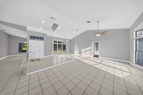 4802 Sunset Boulevard, Fort Pierce FL - photo 6 of 56