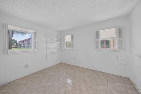 8101 N Sunrise Lakes Drive #112, Sunrise FL - photo 14 of 36