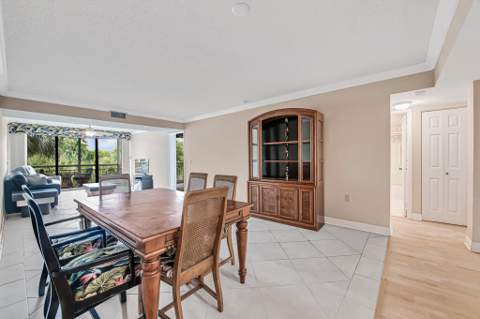 6169 Balboa Circle #Unit 302, Boca Raton FL - photo 12 of 42