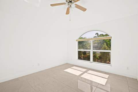 1842 Oak Berry Circle, Wellington FL - photo 19 of 30