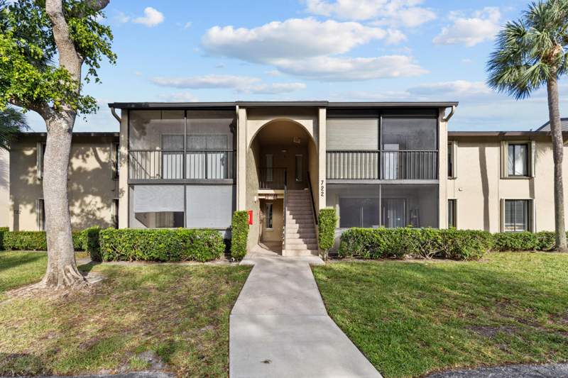 2 bedroom Condominium at 722 Sunny Pine Way #D1, Pine Ridge North Village III Condo, Greenacres — photo 3