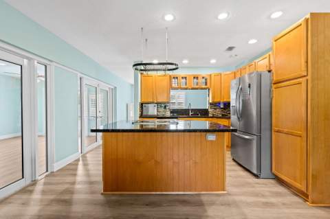 6131 SW 8th Street, Plantation FL - photo 8 of 31
