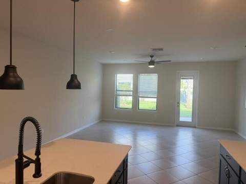 4843 Indio Trail, Lake Worth FL - photo 11 of 37