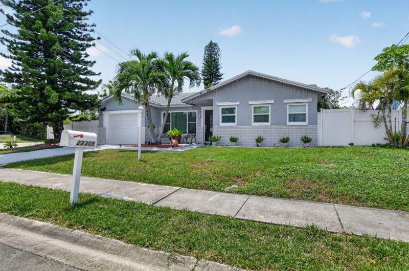3 bedroom Single Family Residence at 22305 SW 57th Avenue, Sandalfoot Cove Sec Six, Boca Raton — photo 2