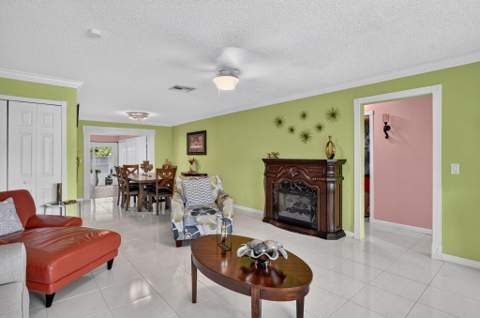 22305 SW 57th Avenue, Boca Raton FL - photo 7 of 43