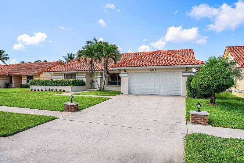 3 bedroom Single Family Residence at 9295 Sun Pointe Drive, Sun Valley 2, Boynton Beach — photo 3