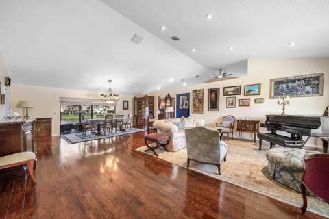 9295 Sun Pointe Drive, Boynton Beach FL - photo 7 of 57