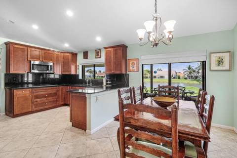 9295 Sun Pointe Drive, Boynton Beach FL - photo 15 of 57
