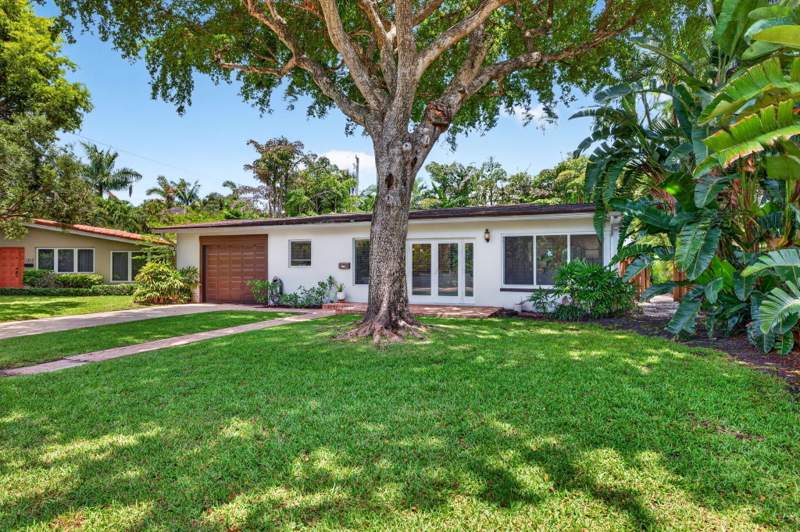 2 bedroom Single Family Residence at 1318 SE 12th Way, Lauderdale Harbors, Fort Lauderdale — photo 4
