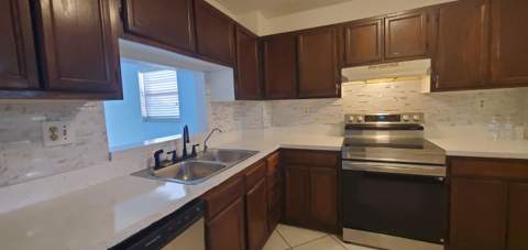 1100 NW 87th Avenue #408, Coral Springs FL - photo 10 of 24