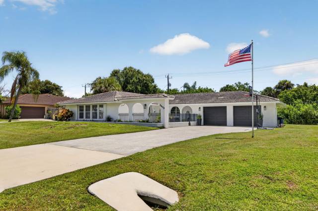 2409 NW Everglades Boulevard