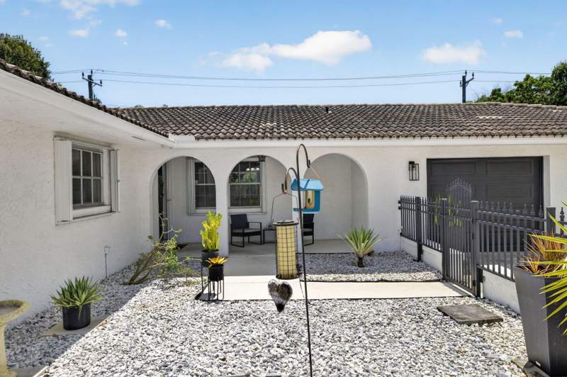 2 bedroom Single Family Residence at 2409 NW Everglades Boulevard, Beau Rivage, Stuart — photo 4