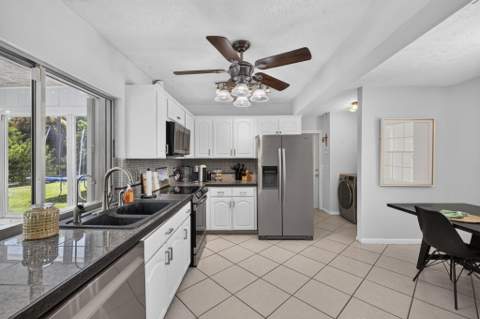 2409 NW Everglades Boulevard, Stuart FL - photo 13 of 54