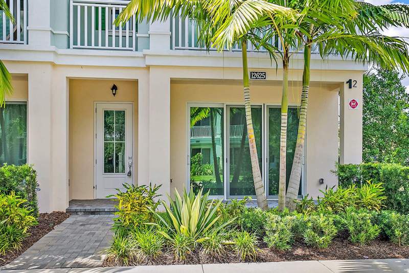 3 bedroom Townhouse at 12625 MACHIAVELLI Way, ALTON NEIGHBORHOOD, Palm Beach Gardens — photo 3
