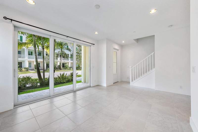 3 bedroom Townhouse at 12625 MACHIAVELLI Way, ALTON NEIGHBORHOOD, Palm Beach Gardens — photo 5