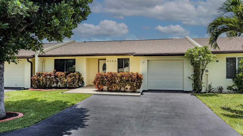 2 bedroom Villa at 5263 Copperleaf Circle, Kings Point 3, Delray Beach — photo 3