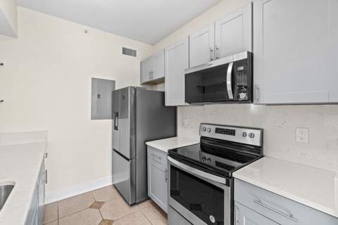 1000 Scotia Drive #102, Hypoluxo FL - photo 14 of 29