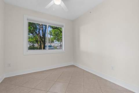 1000 Scotia Drive #102, Hypoluxo FL - photo 21 of 29