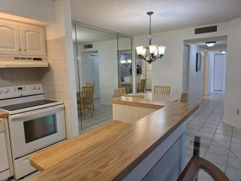 9895 N Belfort Circle #110, Tamarac FL - photo 19 of 80