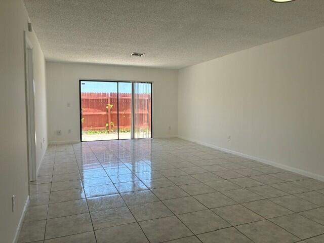 3 bedroom Townhouse at 5437 Bonky Court, Garden Hills Unit Three, West Palm Beach — photo 5