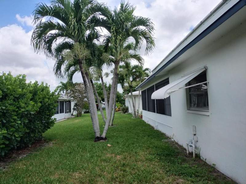 2 bedroom Single Family Residence at 6810 NW 75th Street, Mainlands Of Tamarac Lakes, Tamarac — photo 3