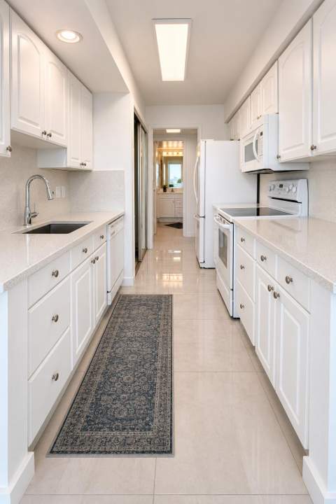 1620 S Ocean Boulevard #8H, Lauderdale-By-The-Sea FL - photo 11 of 32