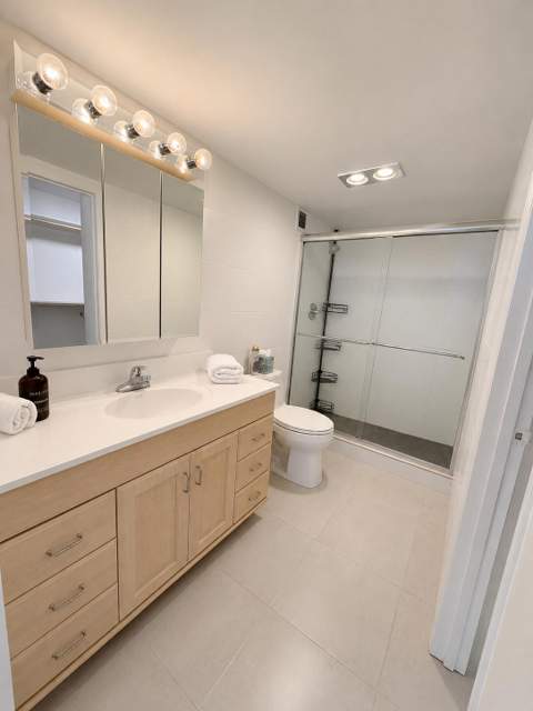 1620 S Ocean Boulevard #8H, Lauderdale-By-The-Sea FL - photo 18 of 32