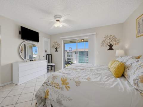 350 Horizons #302, Boynton Beach FL - photo 20 of 41
