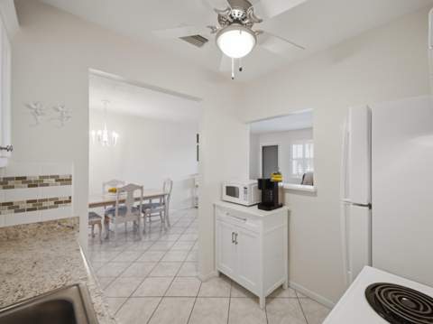 350 Horizons #302, Boynton Beach FL - photo 18 of 41