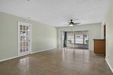 948 Savannas Point Drive #D, Fort Pierce FL - photo 12 of 40