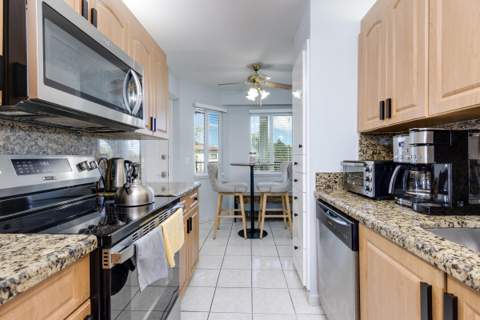 12900 SW 13th Street #403E, Pembroke Pines FL - photo 9 of 34