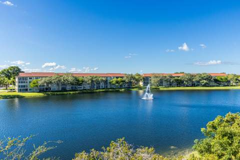 12900 SW 13th Street #403E, Pembroke Pines FL - photo 18 of 34