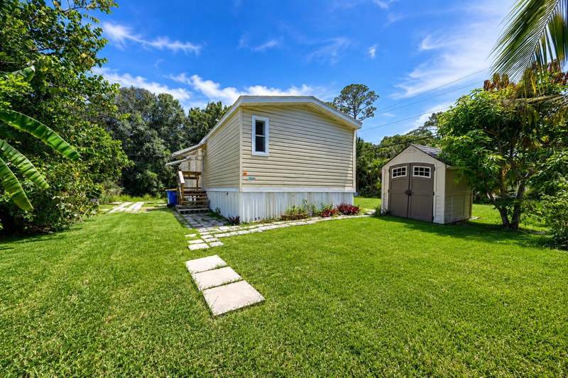 3 bedroom Manufactured Home at 8137 SW Wildwood Drive, Sunshine Parkway Manor Unrecorded, Stuart — photo 3