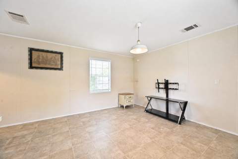 8137 SW Wildwood Drive, Stuart FL - photo 13 of 29