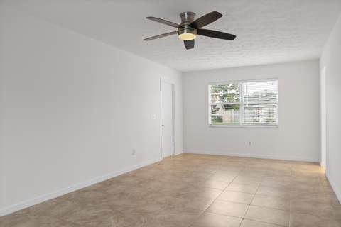 1167 SW Gardena Avenue, Port St. Lucie FL - photo 13 of 30