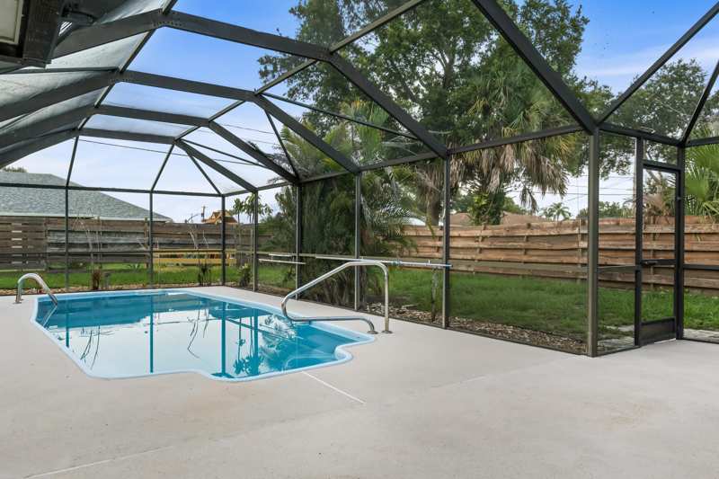 3 bedroom Single Family Residence at 1167 SW Gardena Avenue, Port St Lucie Section 8, Port St. Lucie — photo 1