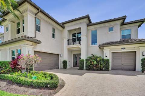 19889 Old Bridgewood Trail, Boca Raton FL - photo 7 of 95